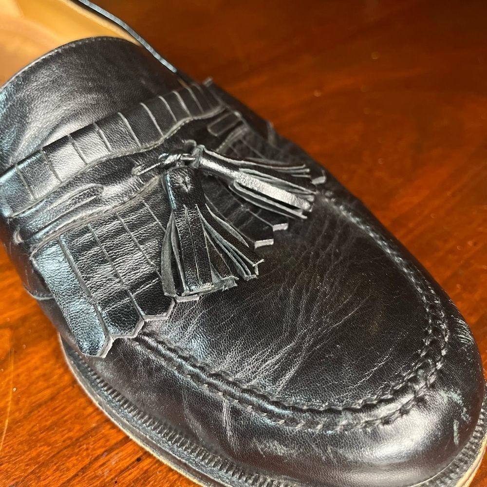 Magnanni Tassel Leather Loafers​​​ - Picture 6 of 13